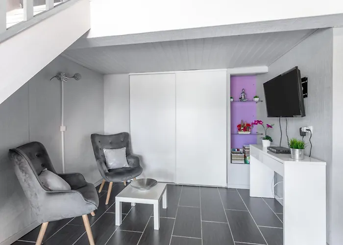 Logis Du Conflent * Rodes